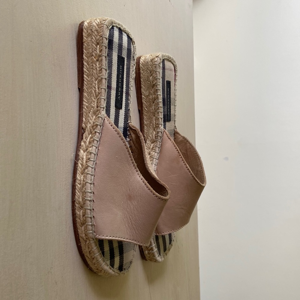 Burberry Tan Leather Slide/Sandal